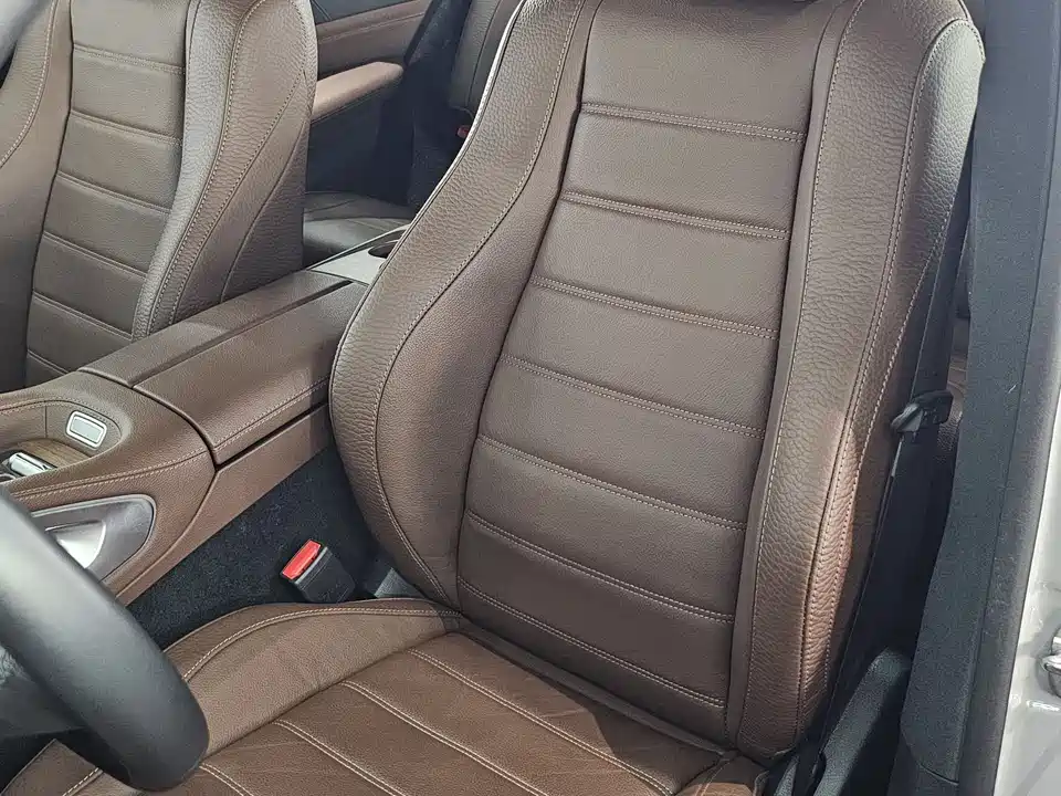 Mercedes-Benz GLE Mercedes-Benz GLE