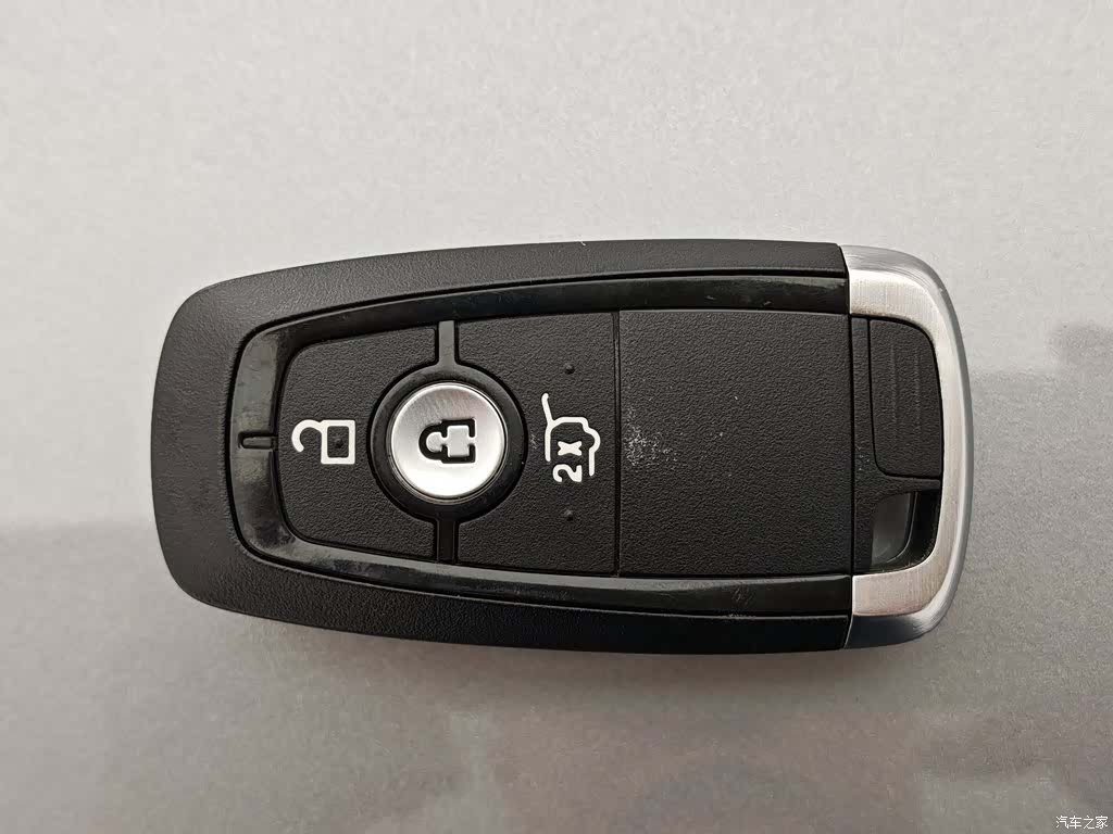 Ford Edge L, 2023 19