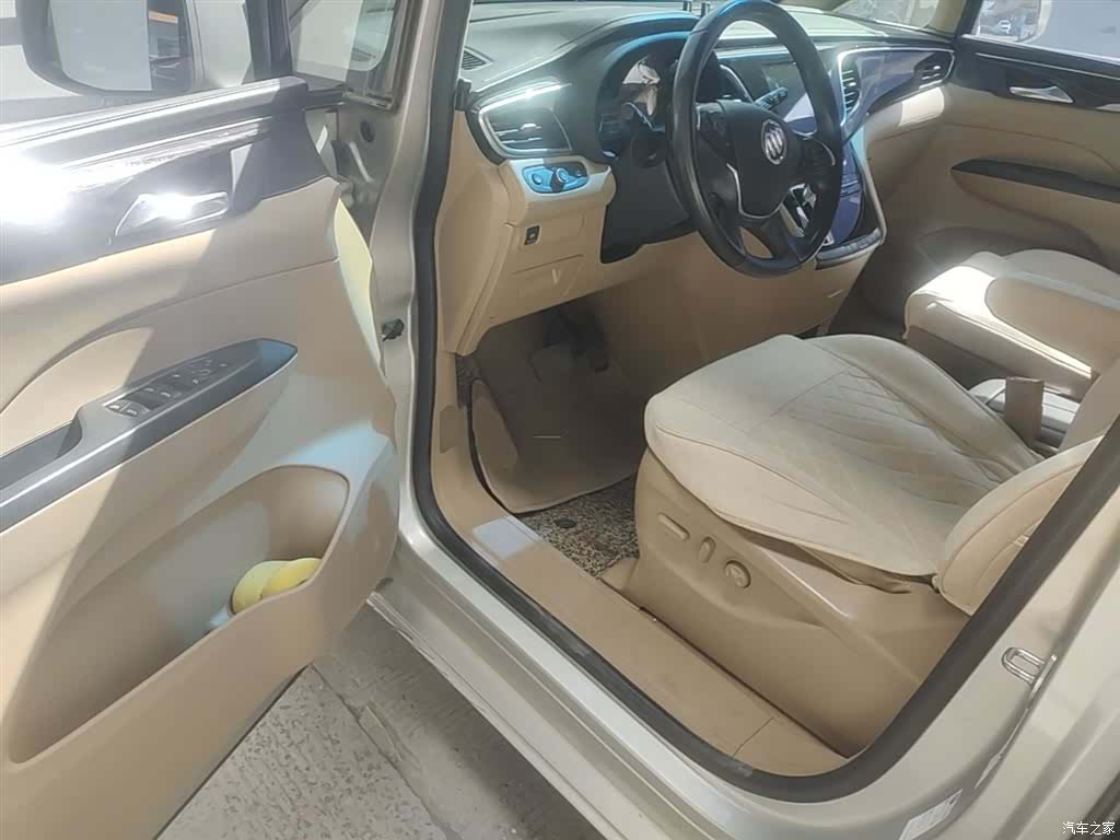 Buick GL8, 2019 16