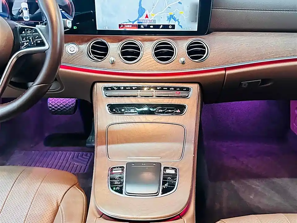 Mercedes-Benz E-class Mercedes-Benz E-class