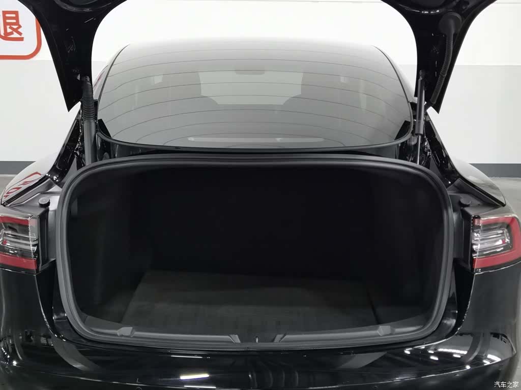Tesla Model 3, 2022 16