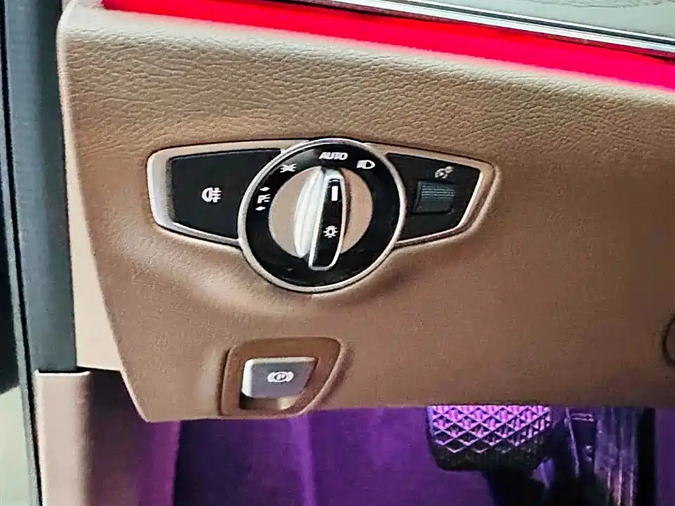 Mercedes-Benz E-class Mercedes-Benz E-class