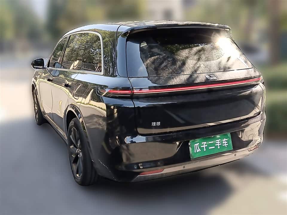 Li Auto Ideal L8