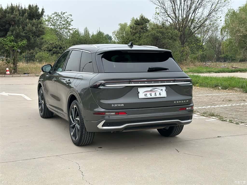 Lincoln Corsair, 2023 4