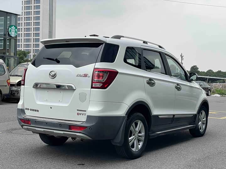 BAIC Huansu S3 2016 1.5L МКПП Комфорт guo IV