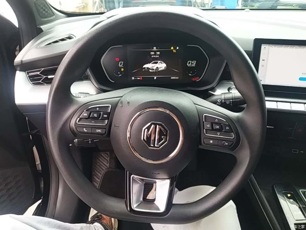 MG MG5, 2023 11