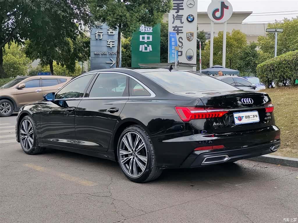 Audi A6L, 2022 4