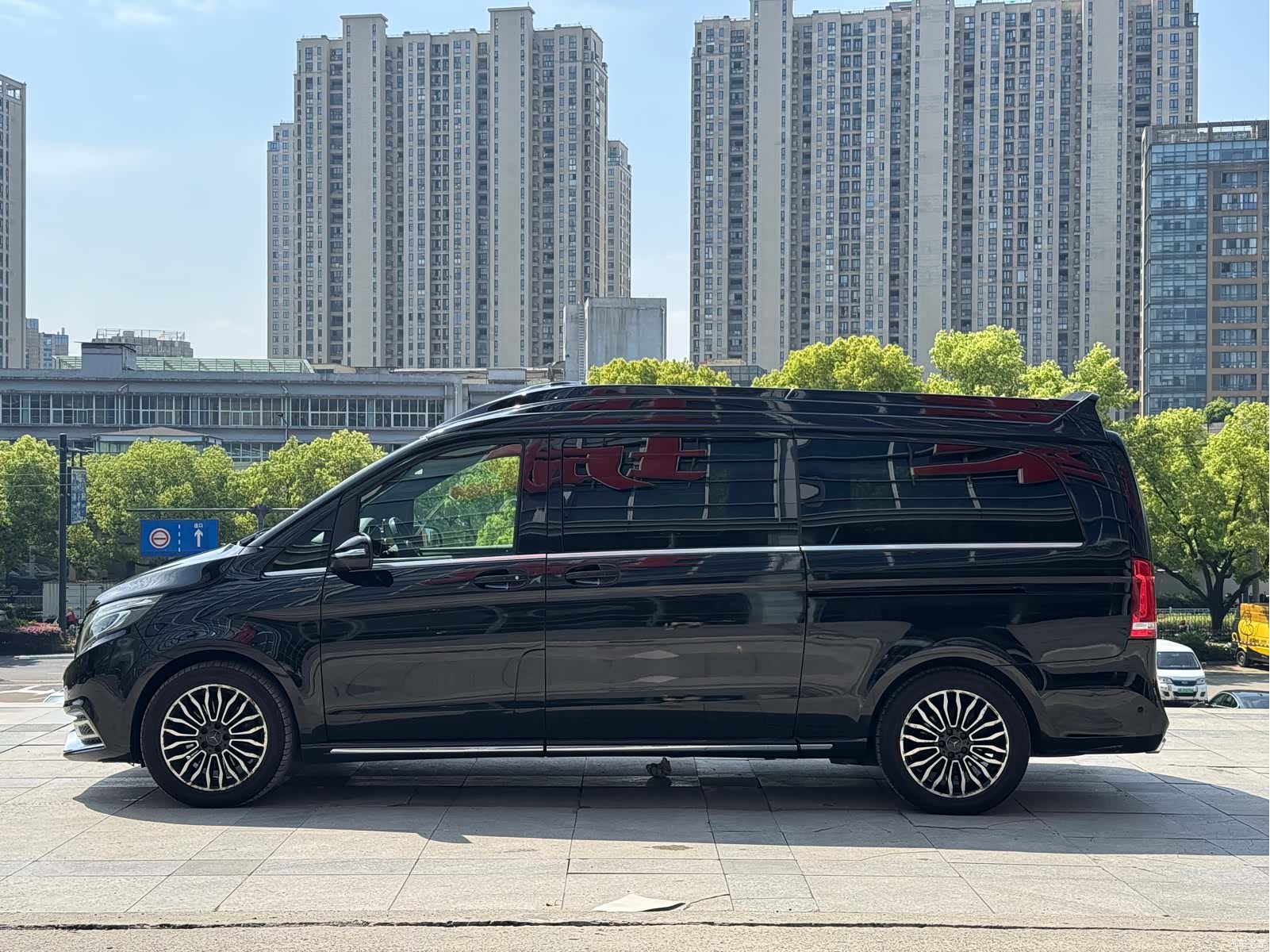 Mercedes-Benz V-Class, 2018 9