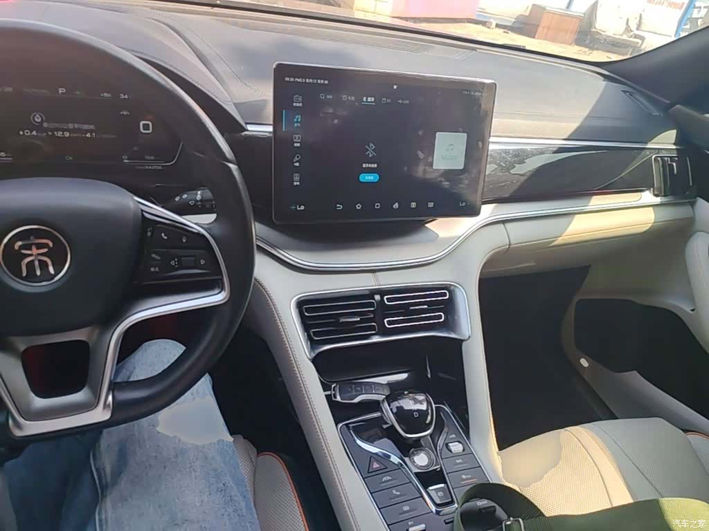 BYD Song, 2022 10