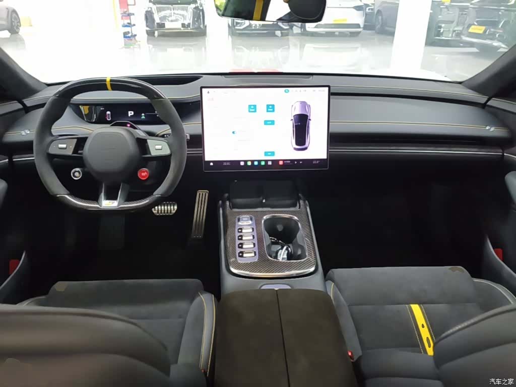 Xiaomi SU7, 2025 10