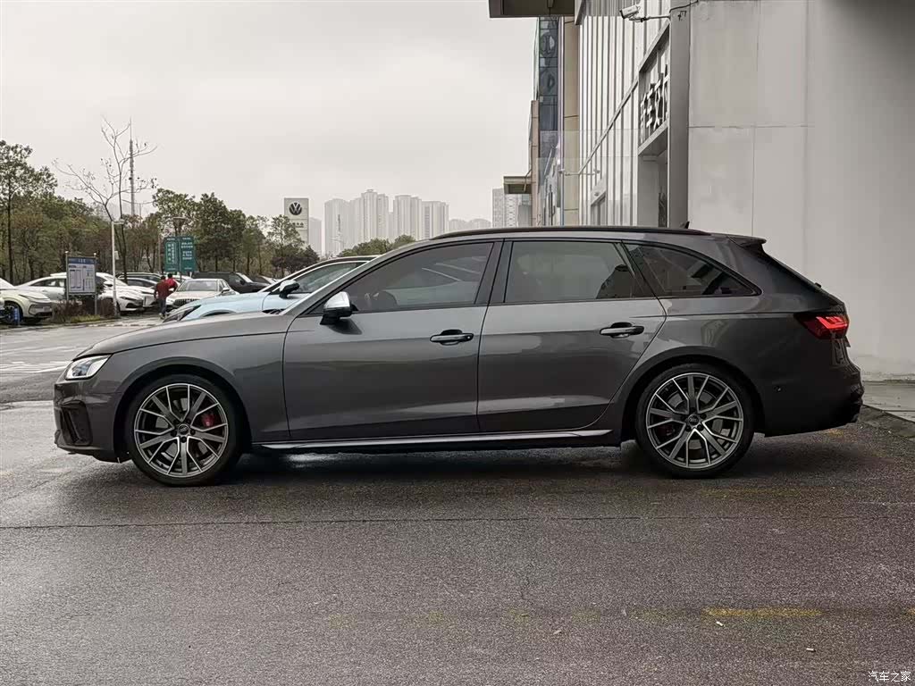 Audi S4, 2025 4