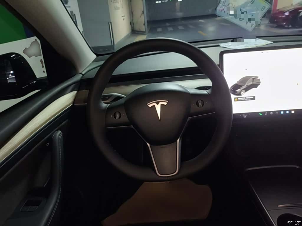 Tesla Model Y, 2021 11