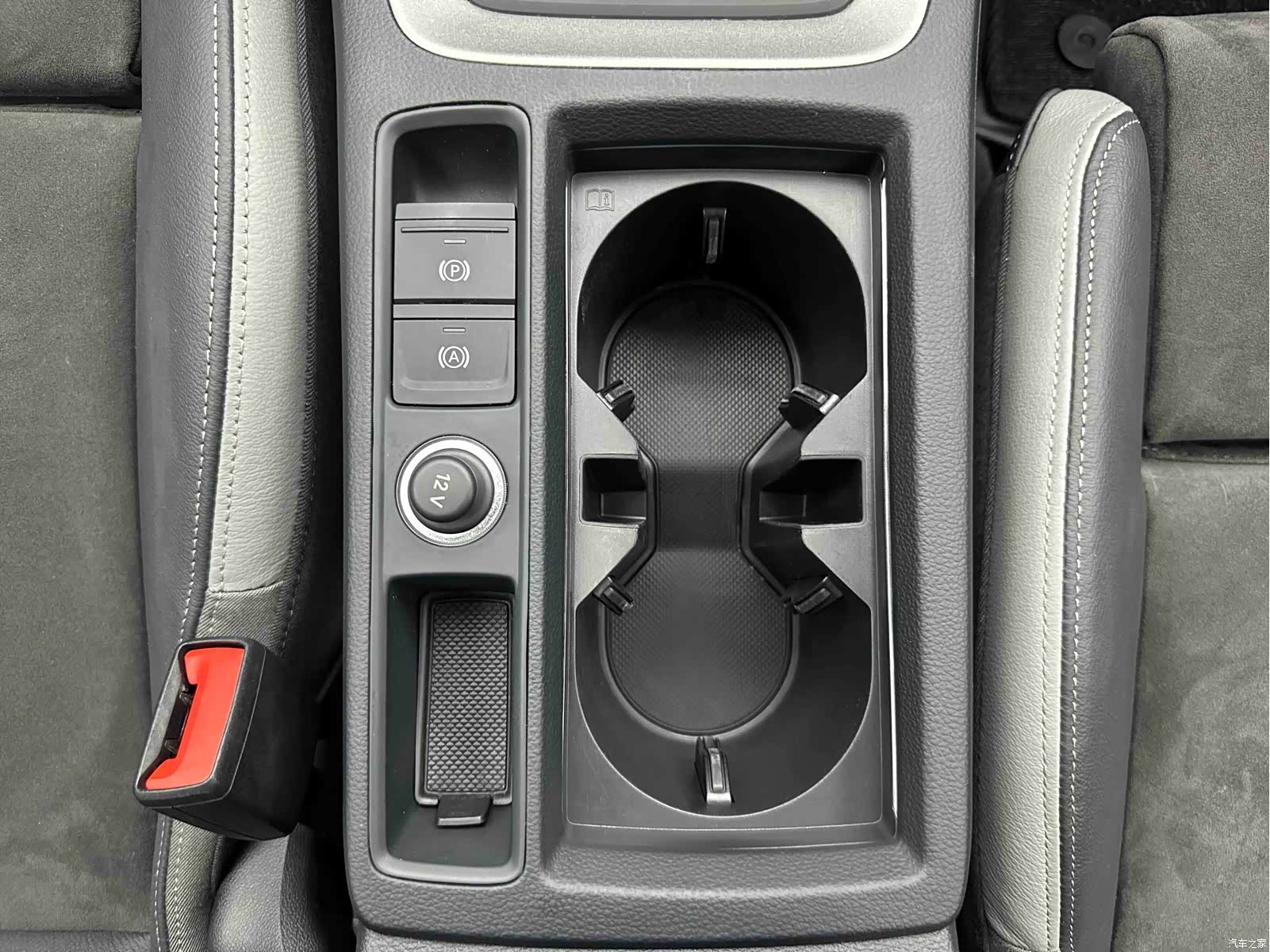 Audi Q3, 2022 17