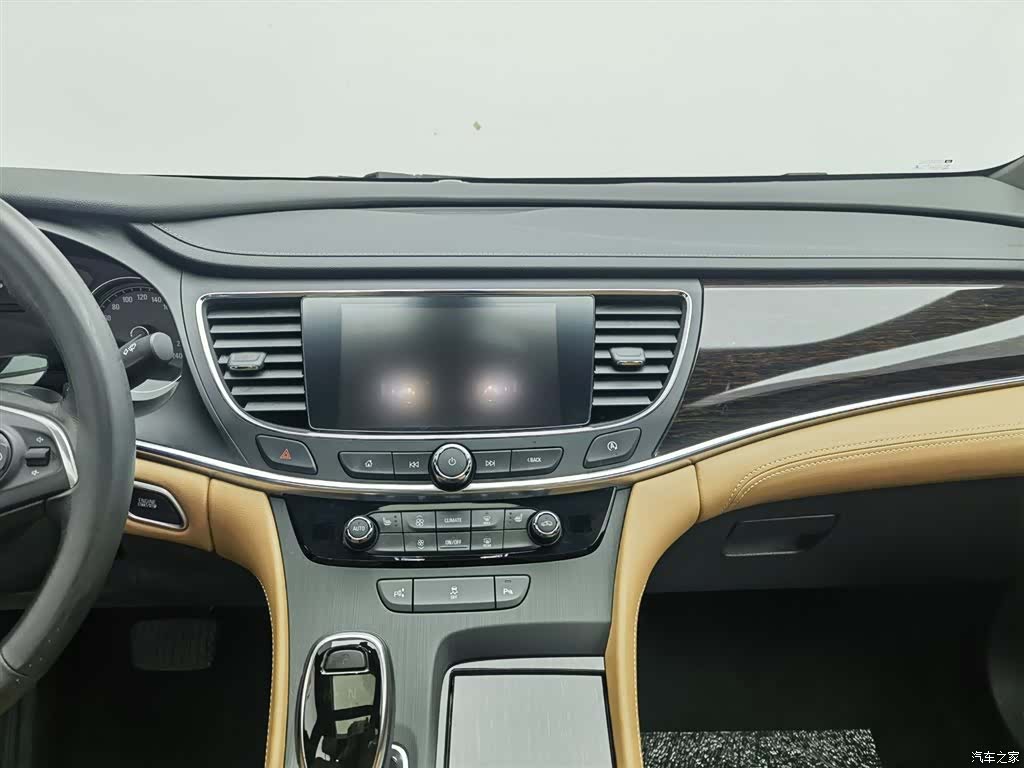 Buick LaCrosse, 2018 12