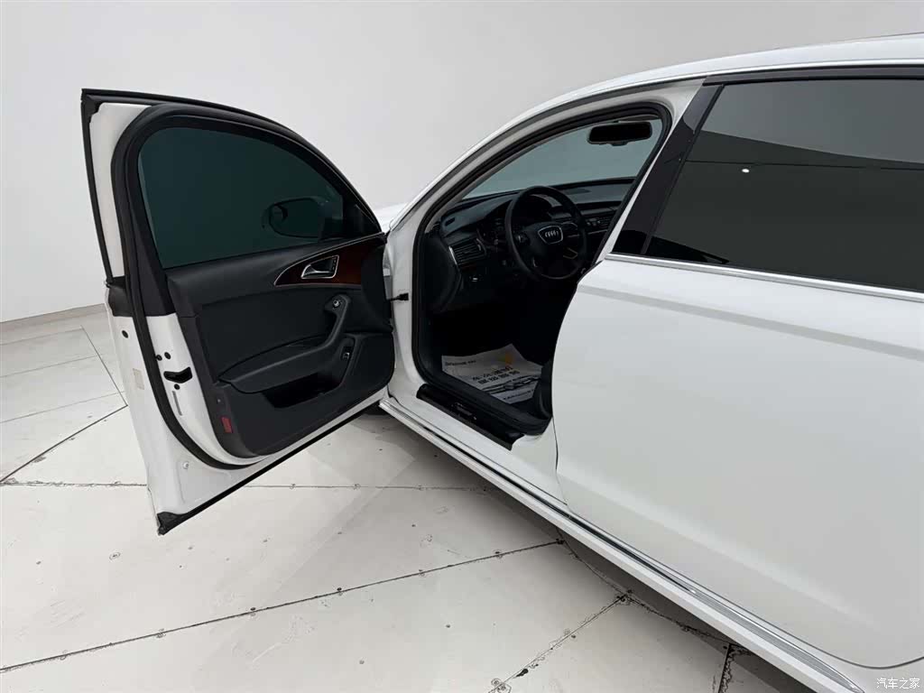 Audi A6L, 2017 13