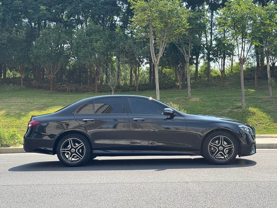 Mercedes-Benz E-class Mercedes-Benz E-class