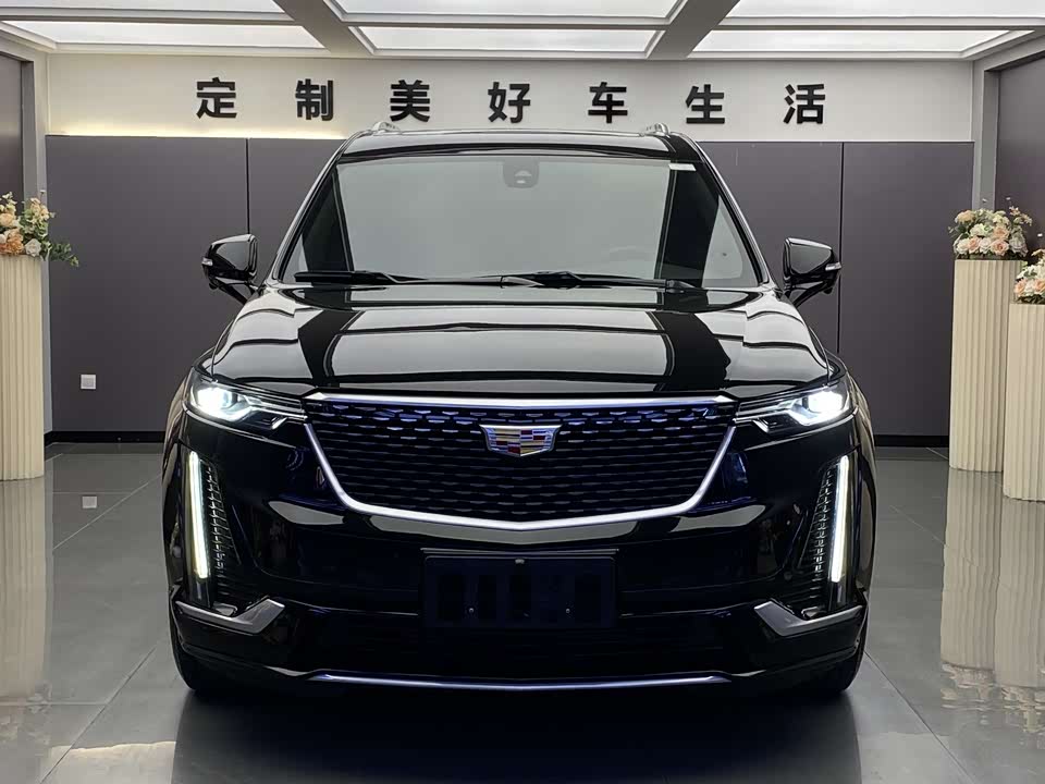 Cadillac XT6