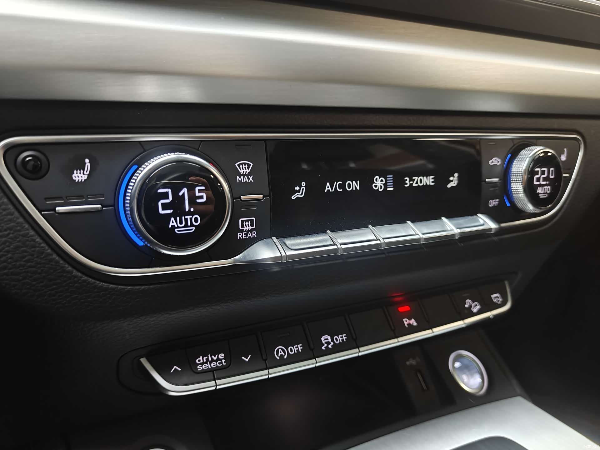 Audi Q5L, 2020 12