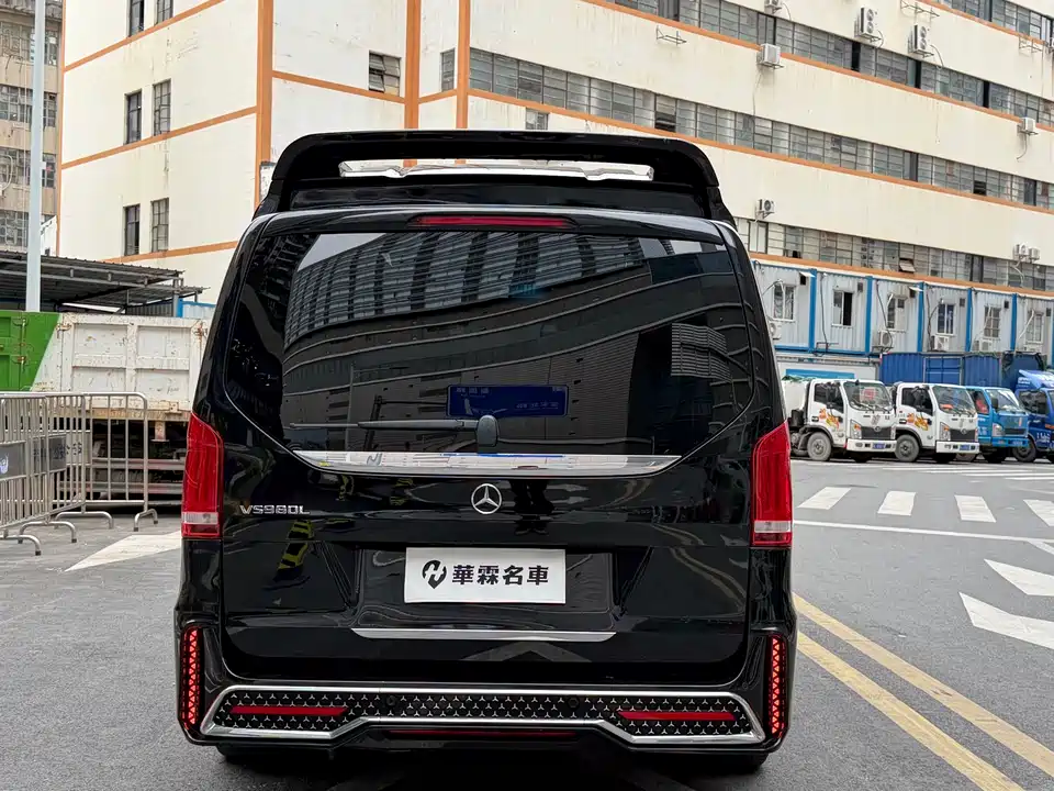 Mercedes-Benz V-class