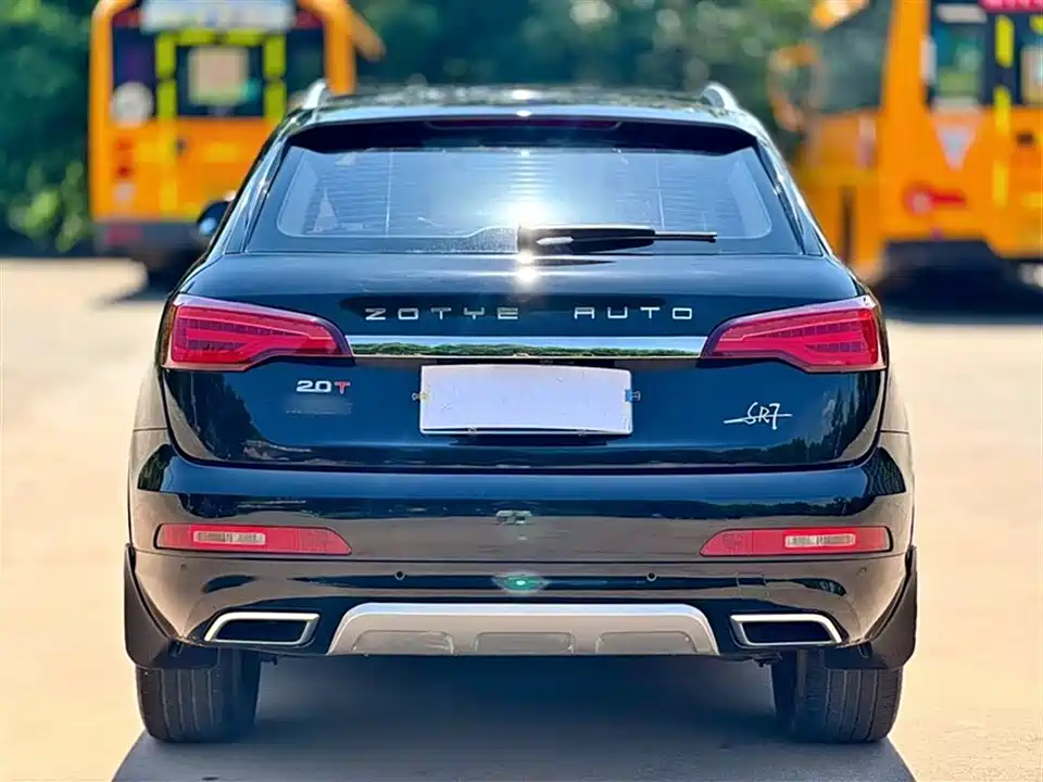 Zotye SR7 Zotye SR7
