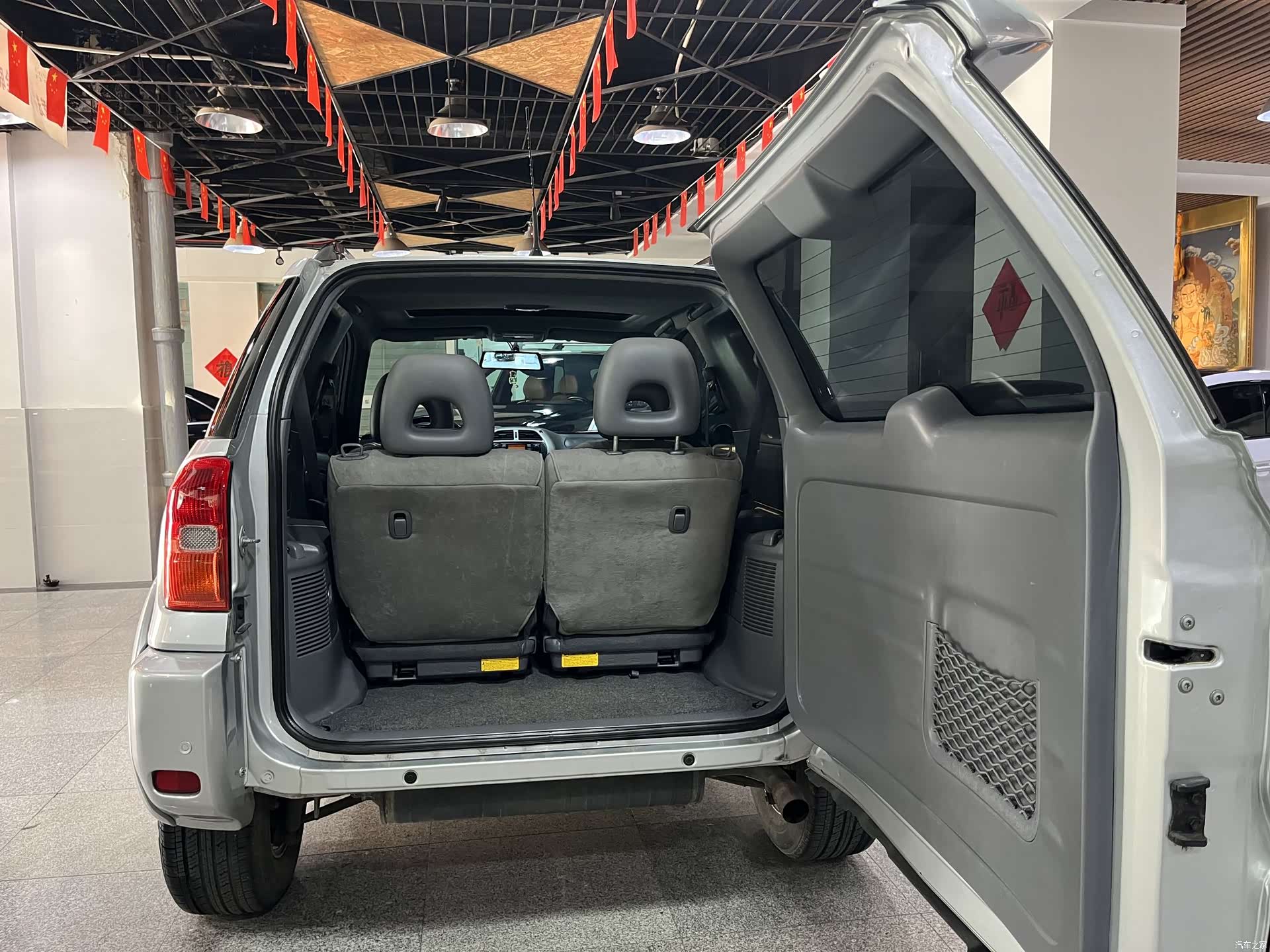 Toyota RAV4, 2003 6