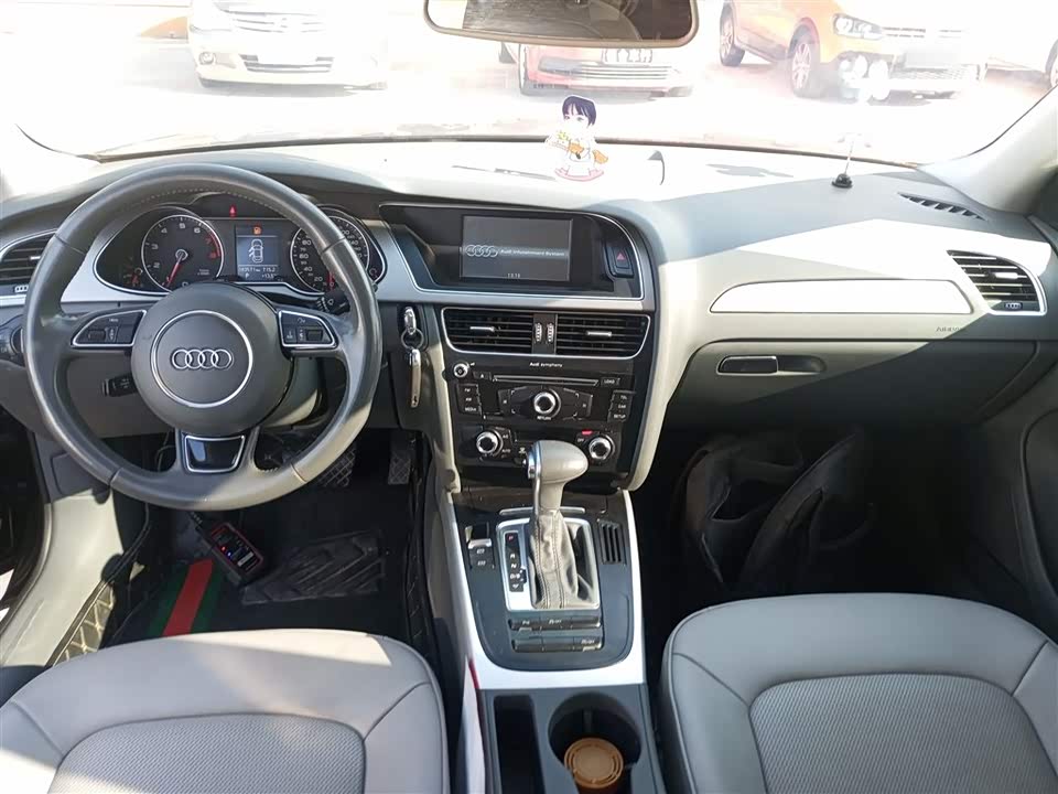 Audi A4L