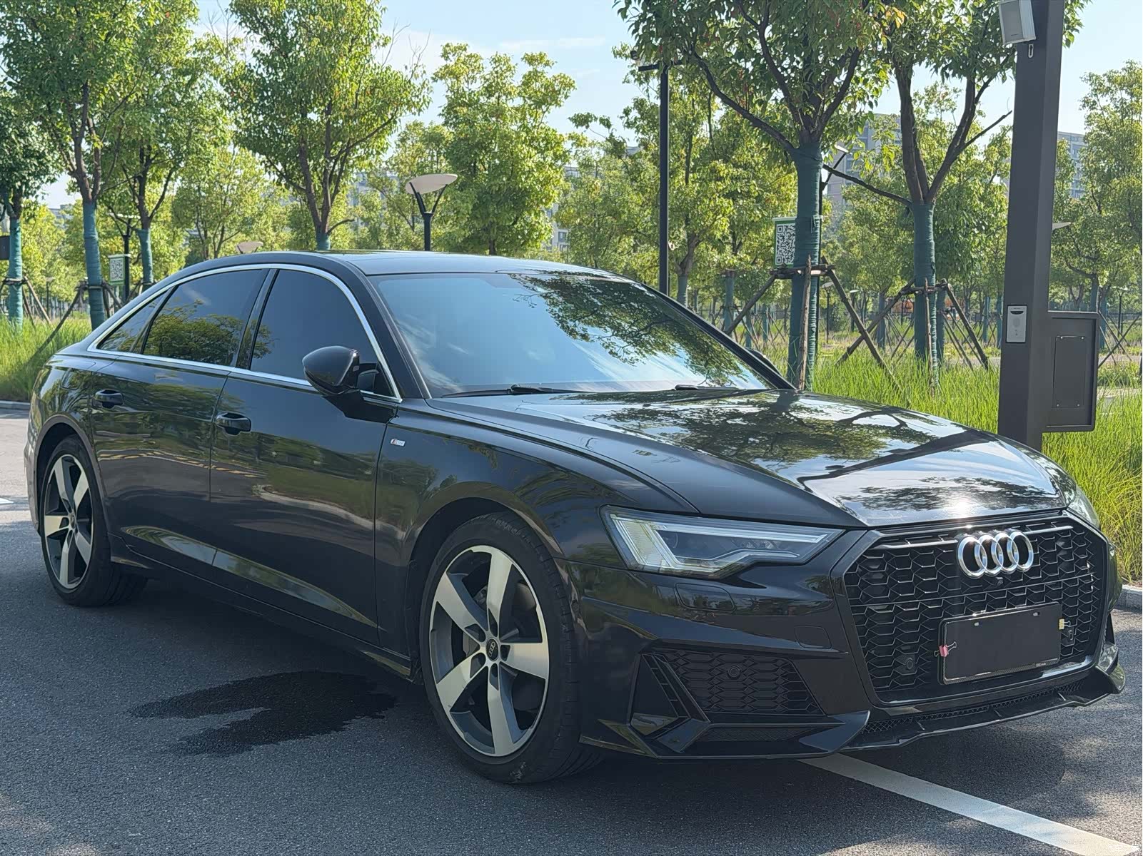 Audi A6L, 2022 3