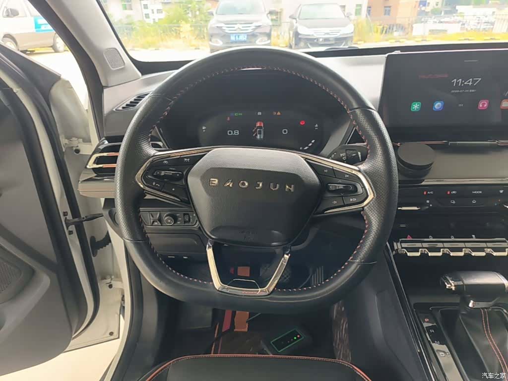 Wuling RS-3, 2020 11