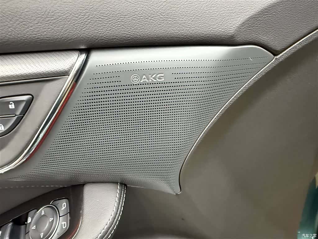 Cadillac CT5, 2025 6