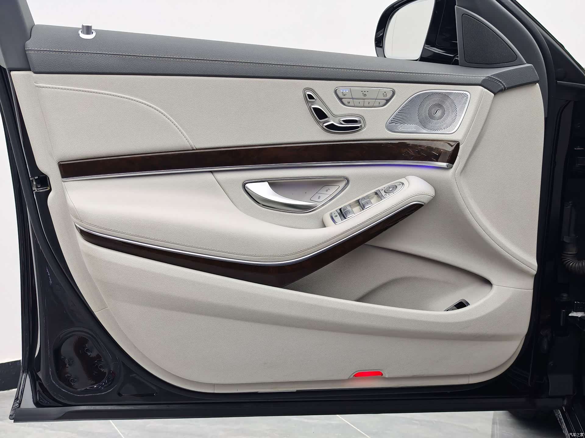 Maybach S-Class, 2016 все фото