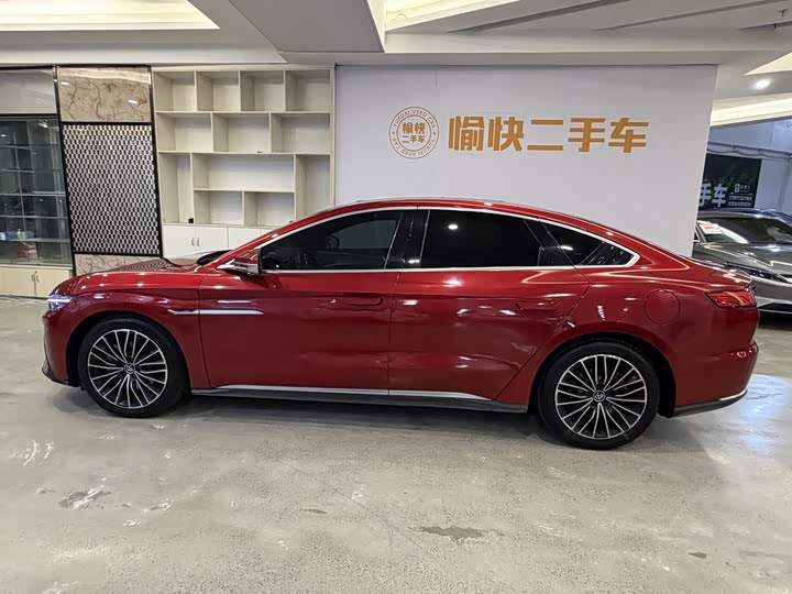 BYD Han 2020 EV chao chang xu hang ban Люкс
