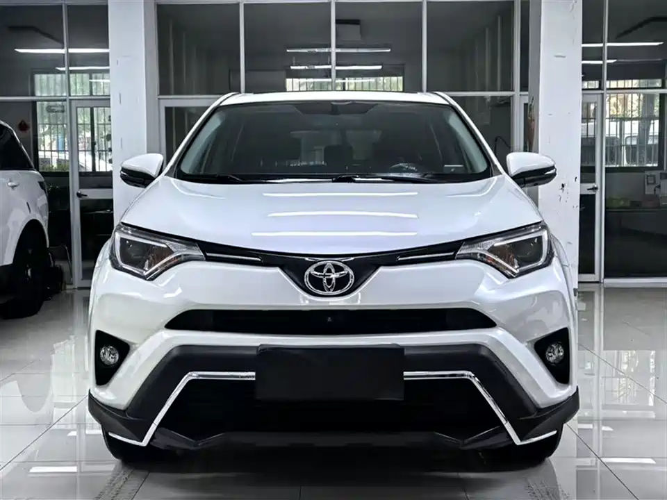Toyota RAV4 Rongfang