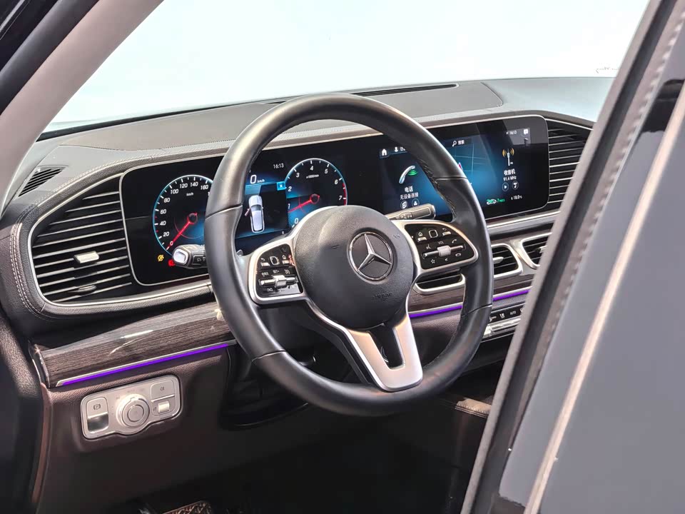 Mercedes-Benz GLE Mercedes-Benz GLE