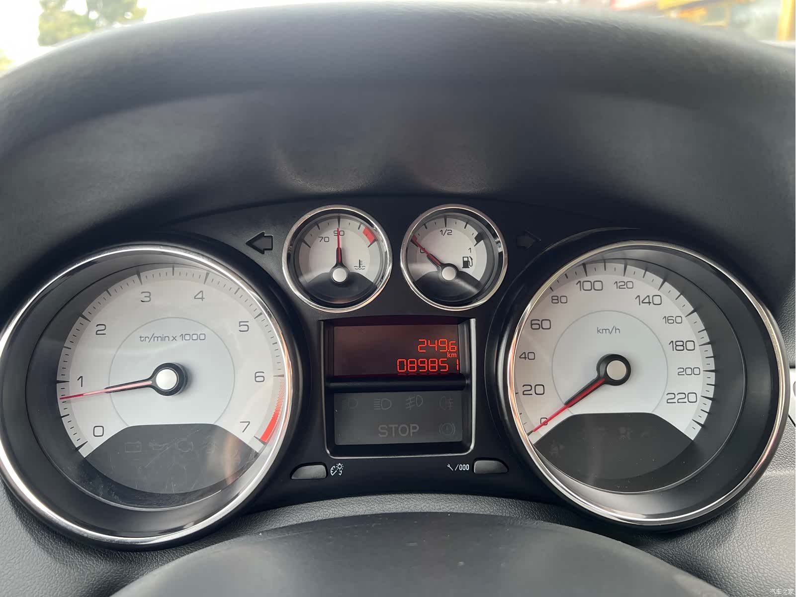 Peugeot 308, 2016 8