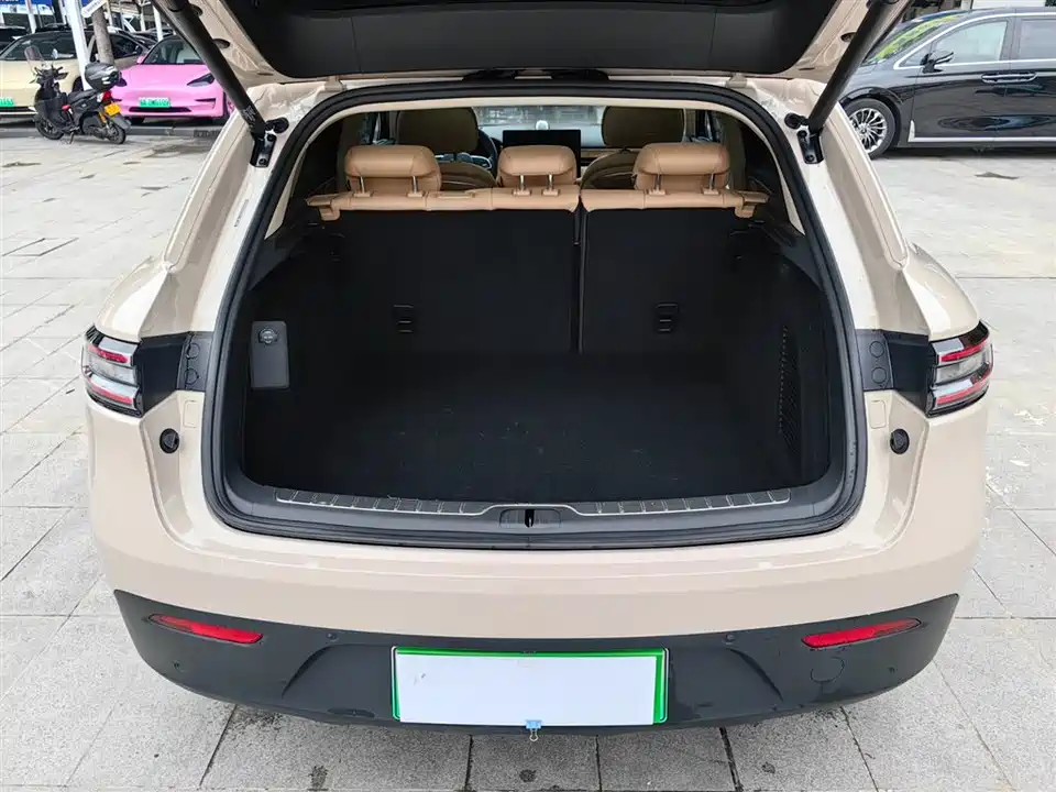 HarmonyOS Ask the world M5