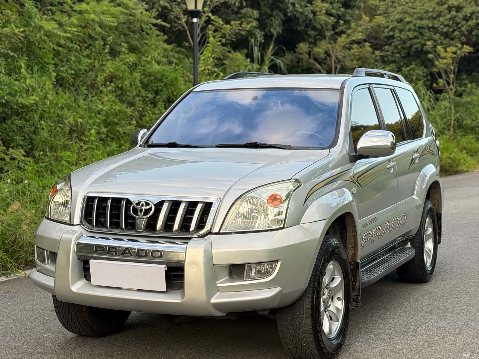 Toyota Prado, 2008 1
