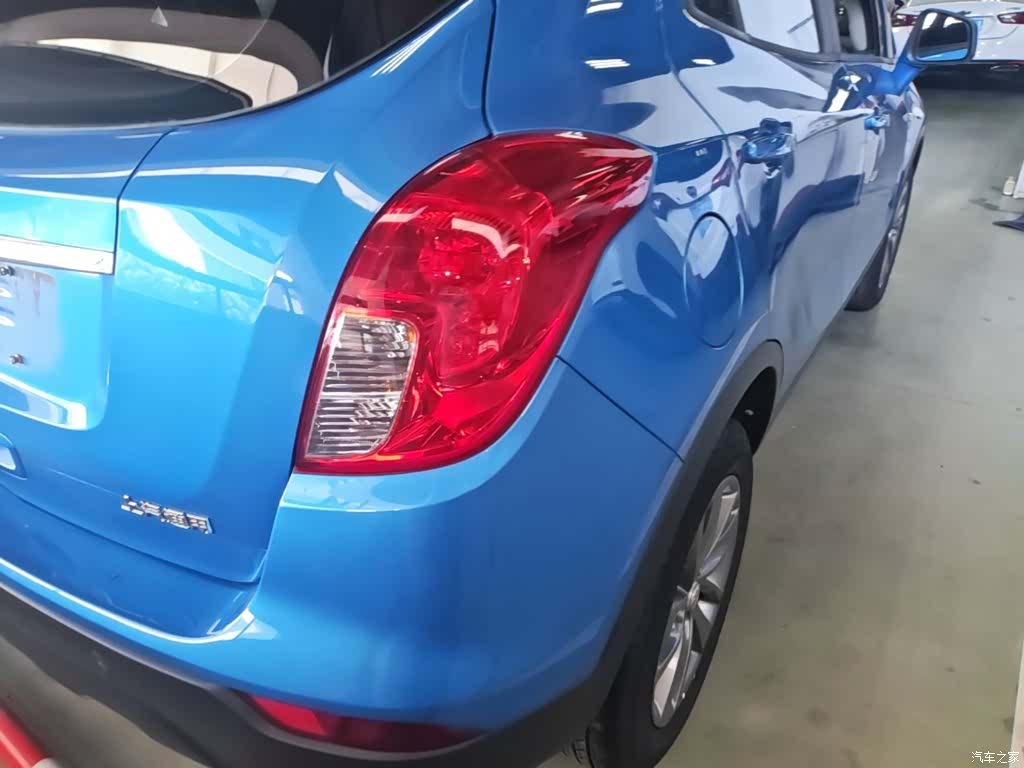 Buick Encore, 2017 8
