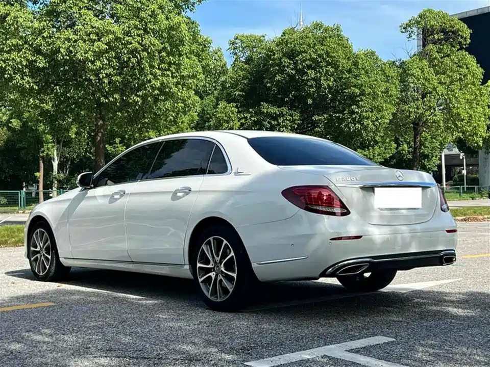 Mercedes-Benz E-class Mercedes-Benz E-class