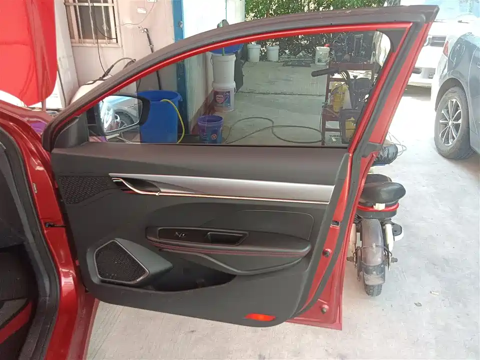 Geely Binrui Geely Binrui