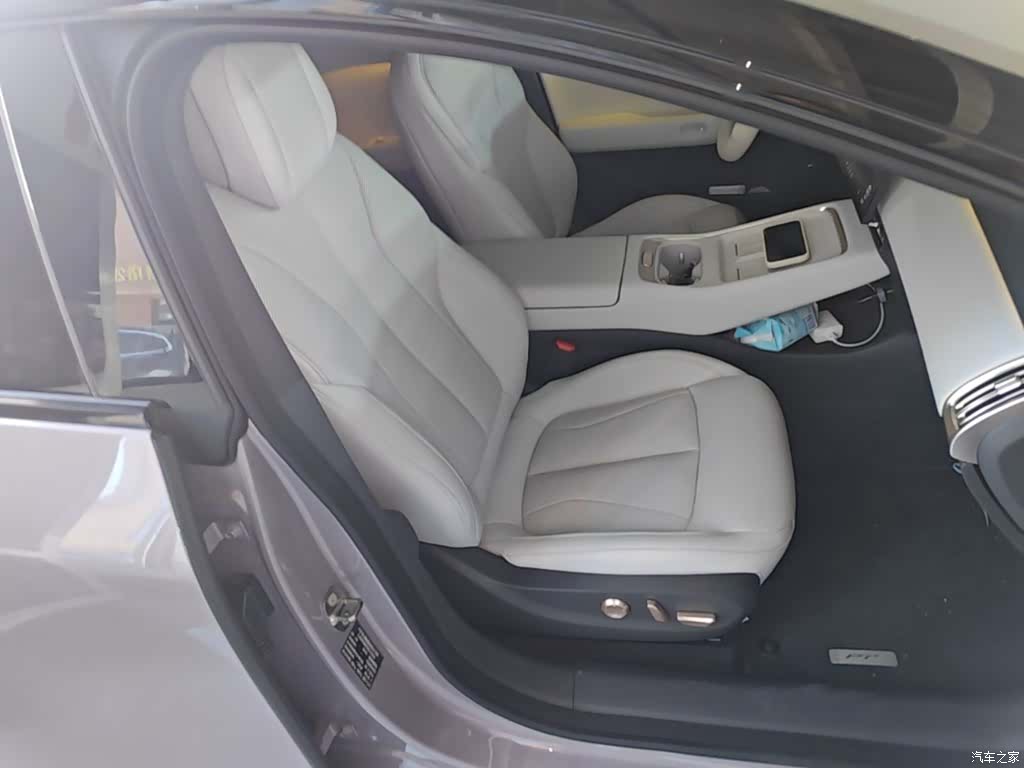 Xpeng P7, 2026 25