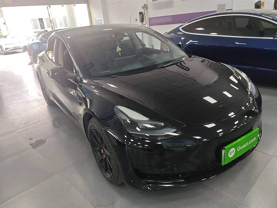 Tesla Model 3 Tesla Model 3