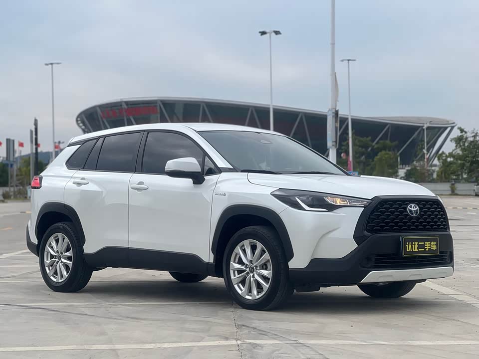 Toyota Corolla Sharp amplifier