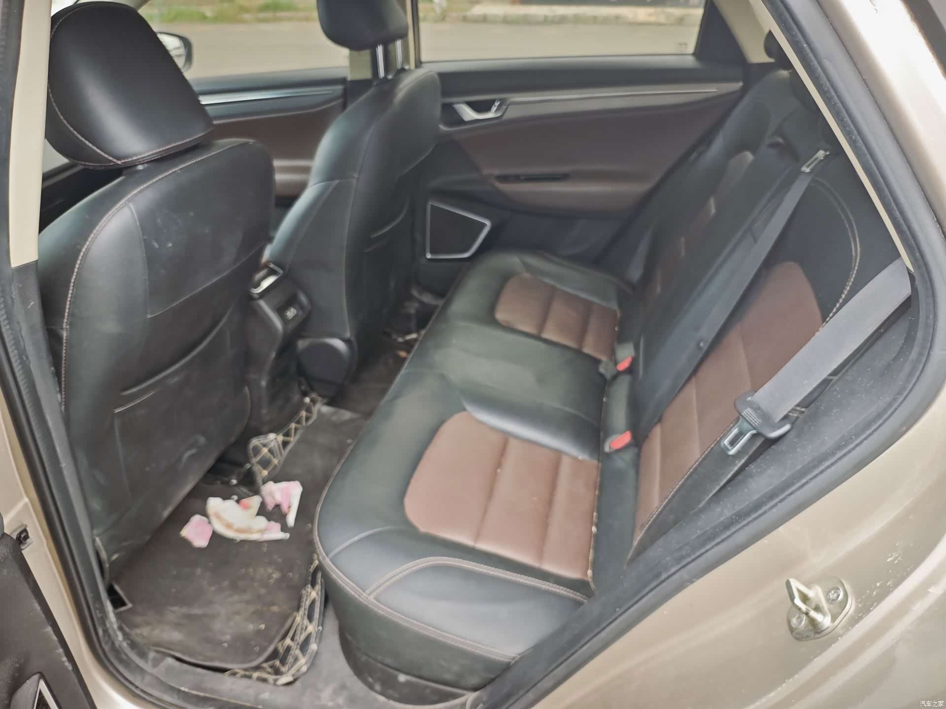 Geely Emgrand, 2018 8