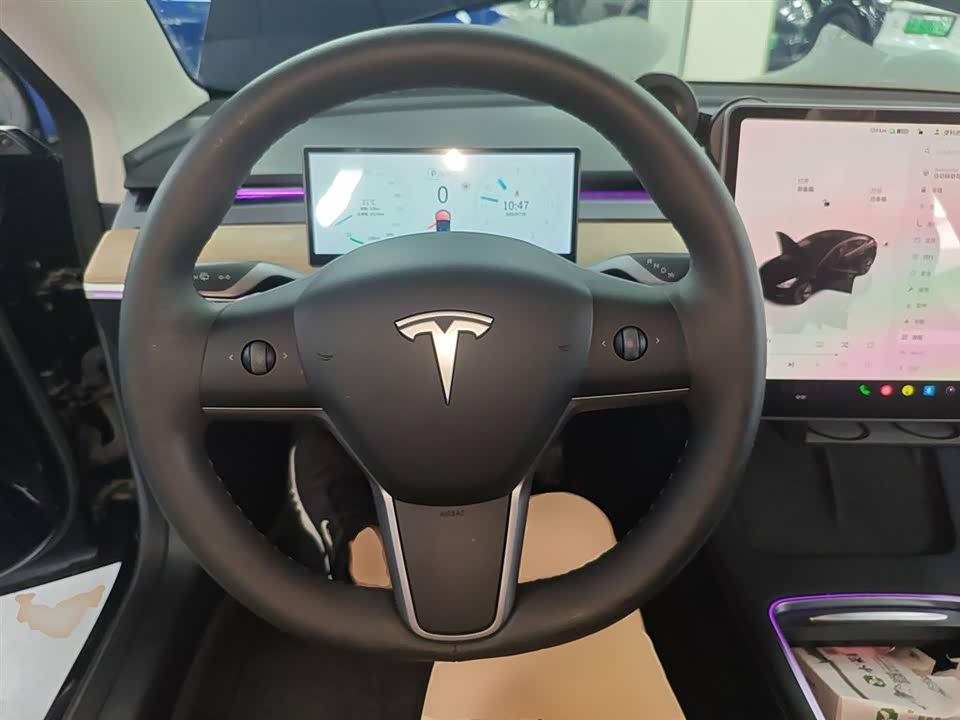 Tesla Model 3 Tesla Model 3