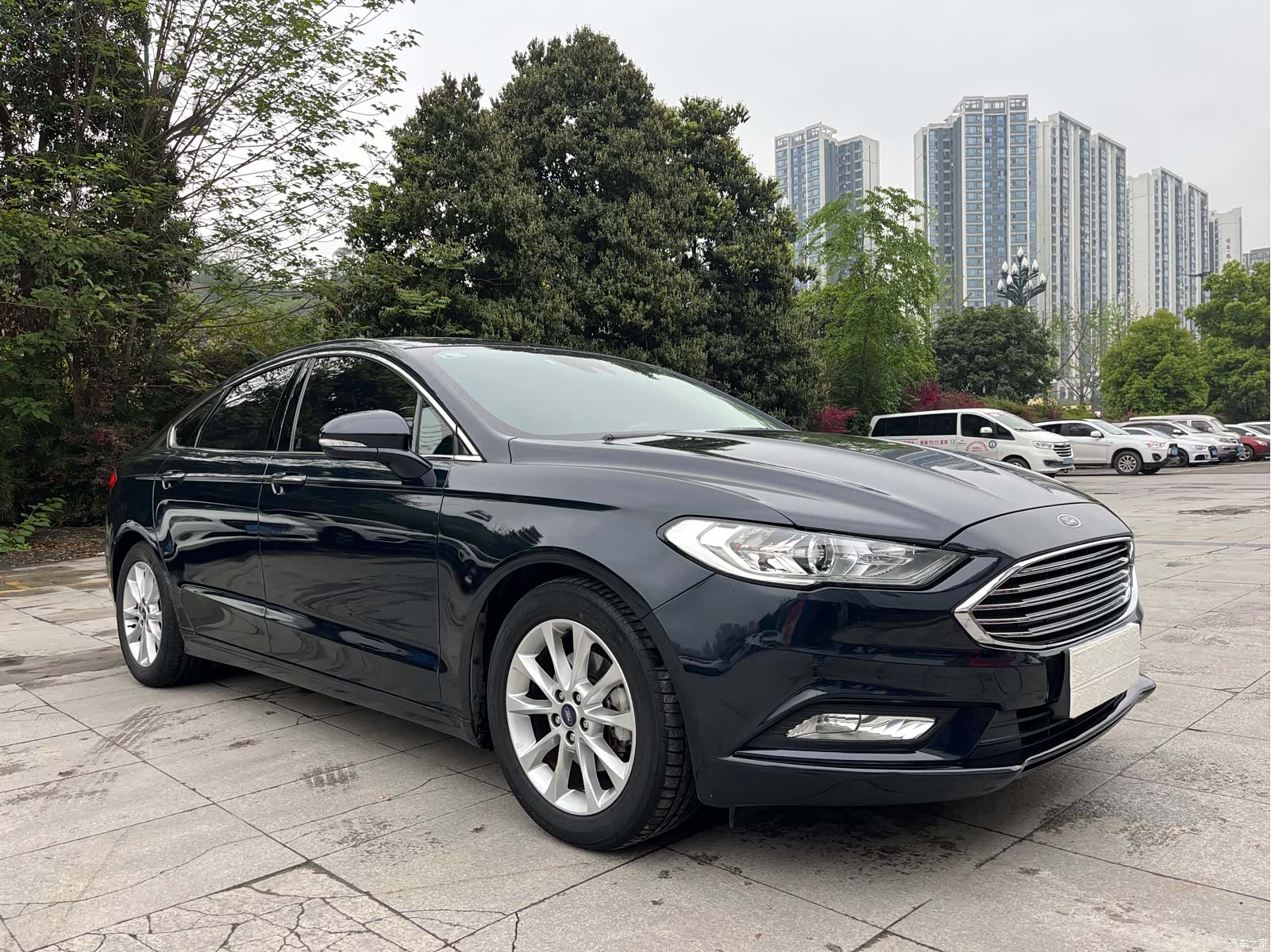 Ford Mondeo, 2017 3