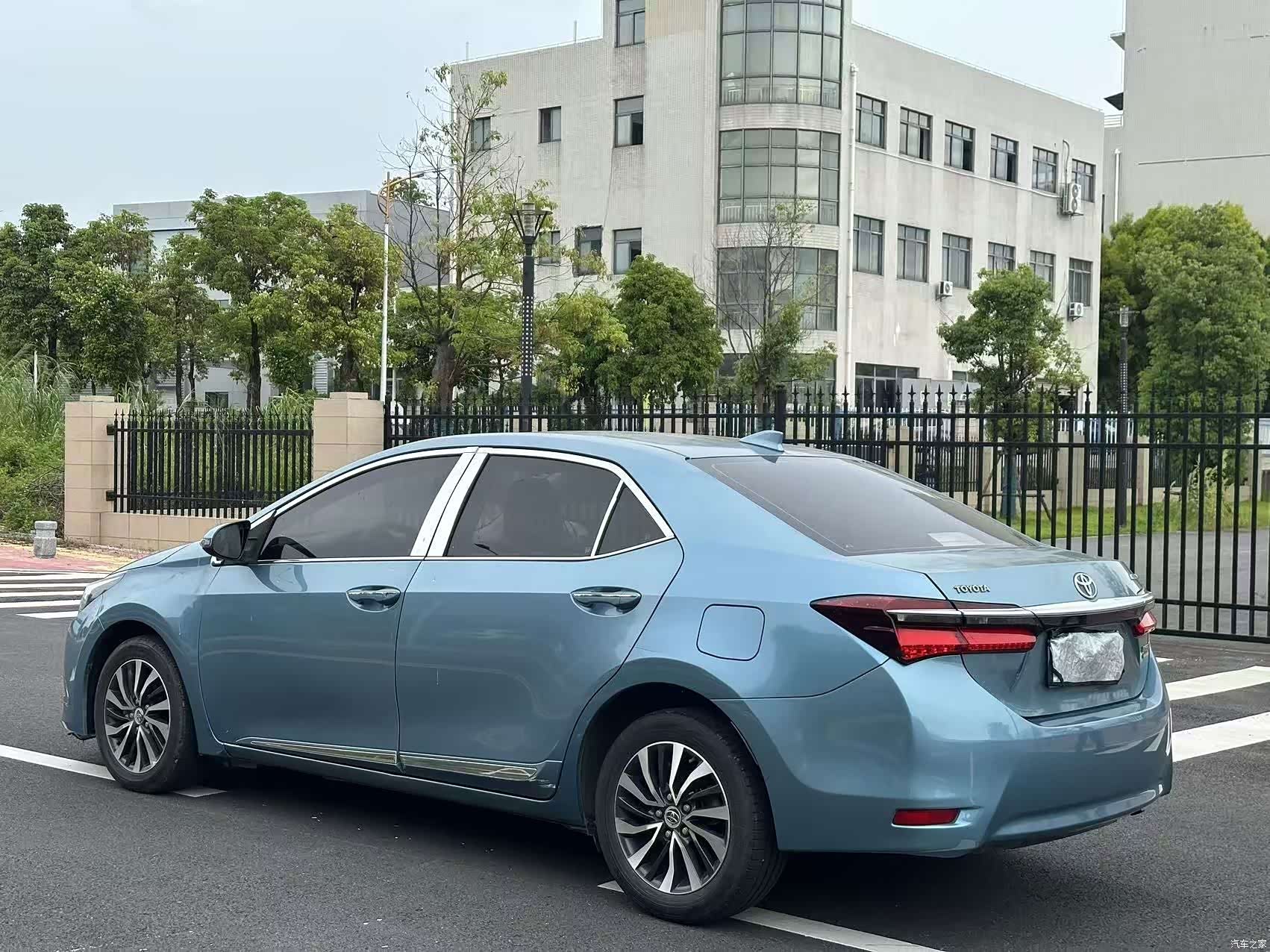 Toyota Corolla, 2015 7