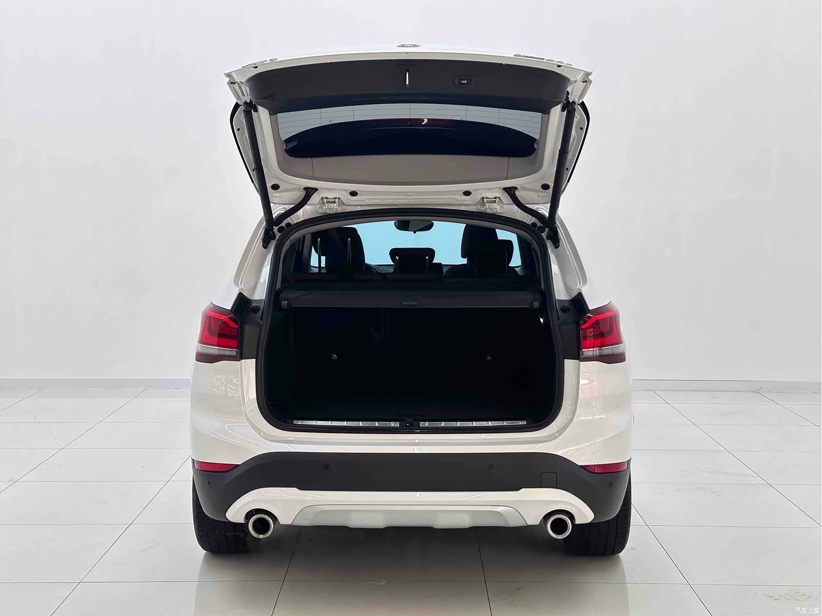BMW X1, 2023 8