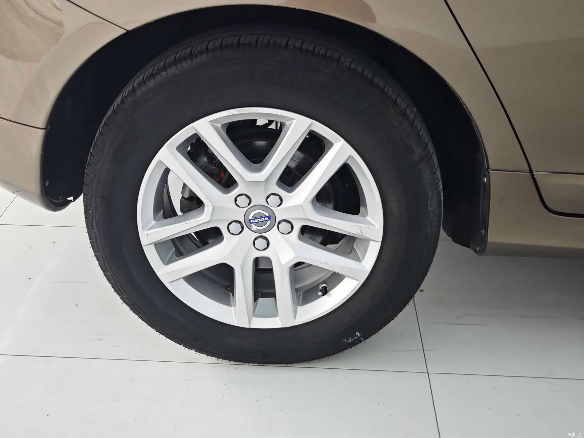 Volvo XC60, 2017 15
