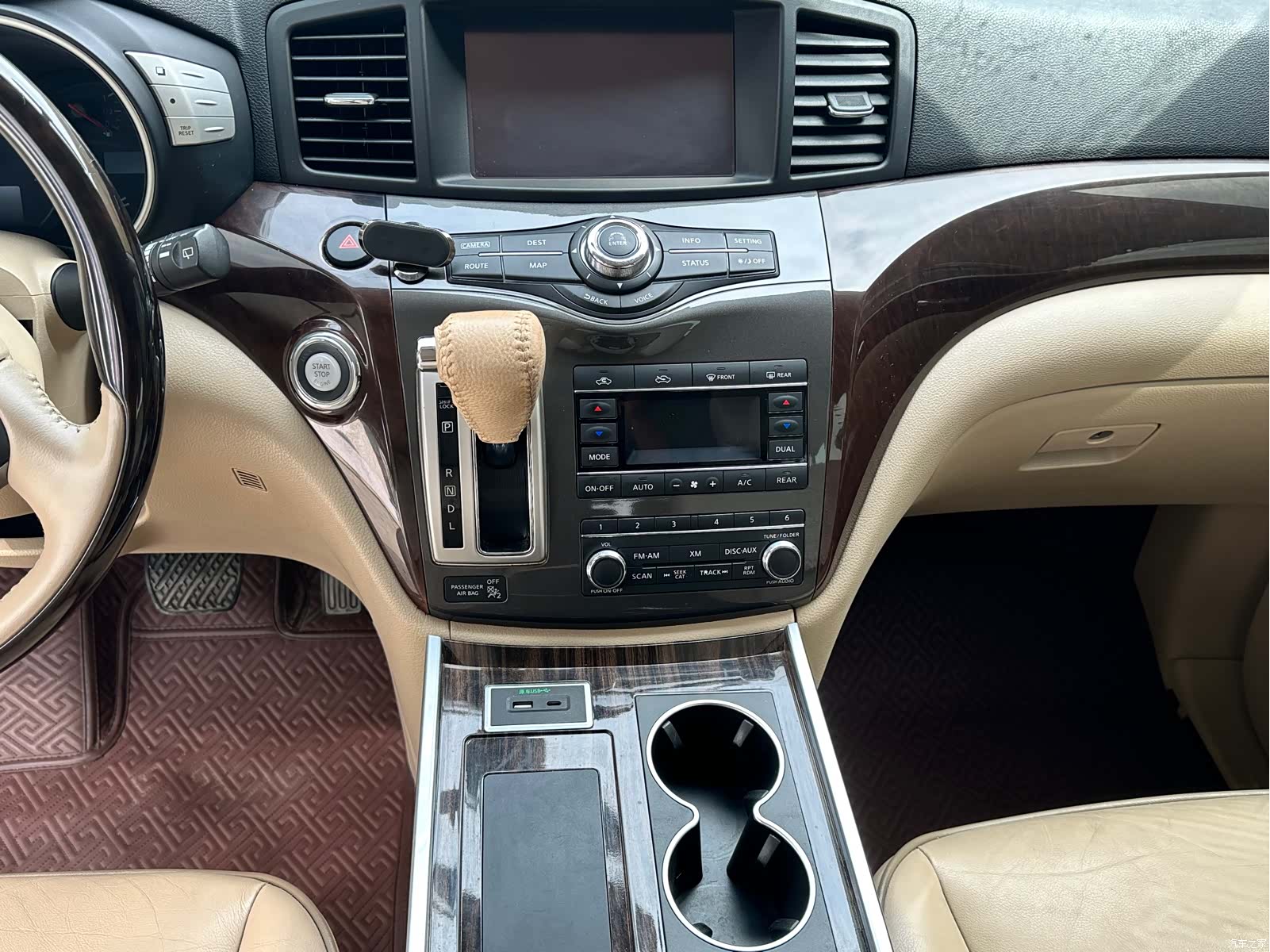 Nissan SL, 2018 13