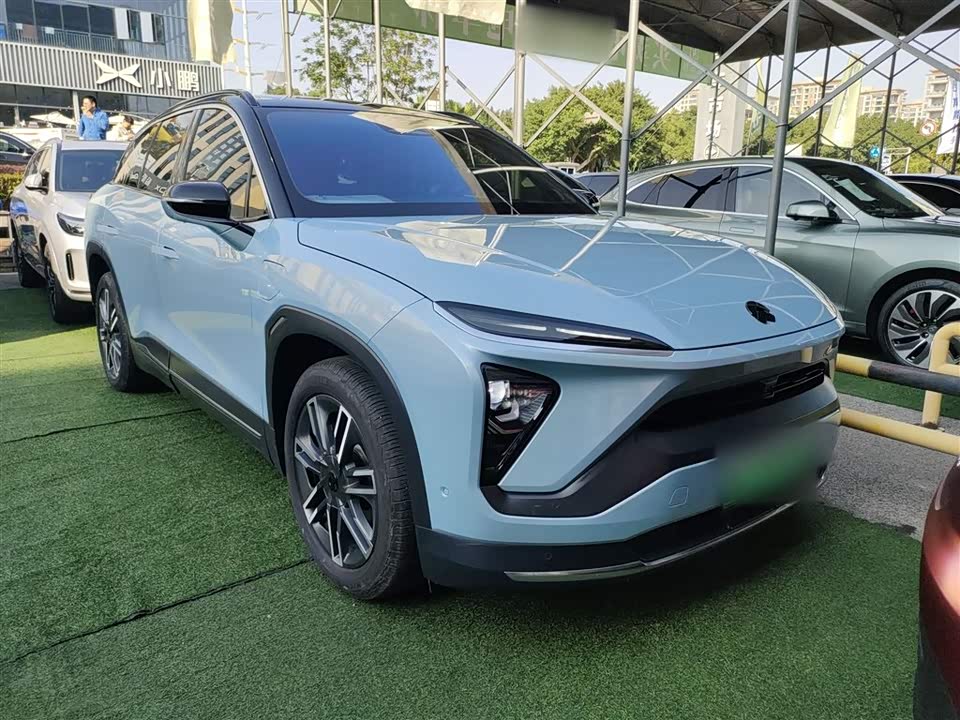 NIO ES6
